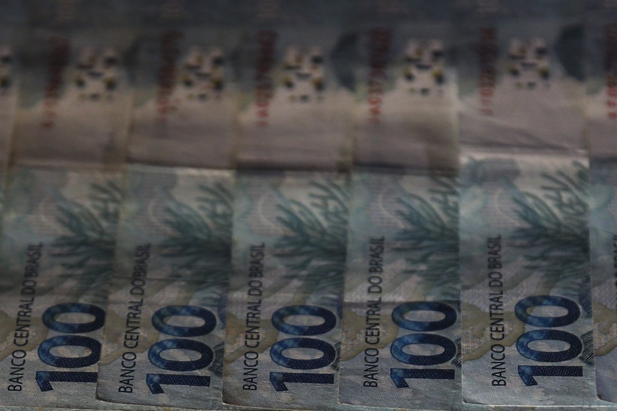 Dívida pública bruta do Brasil cresce e atinge 76,6% do PIB em junho, mostra BC