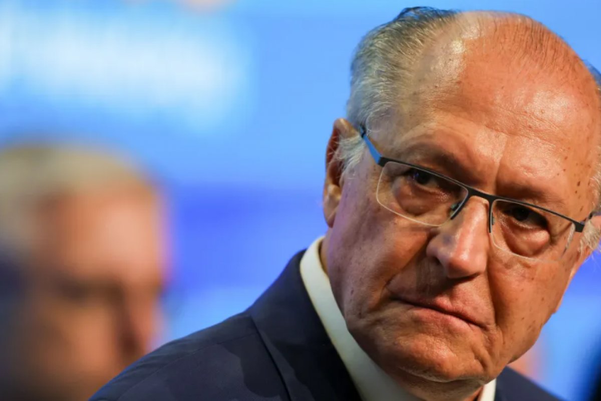 Confira como o Brasil conseguiu enviar mensagens aos EUA para aliviar tarifaço