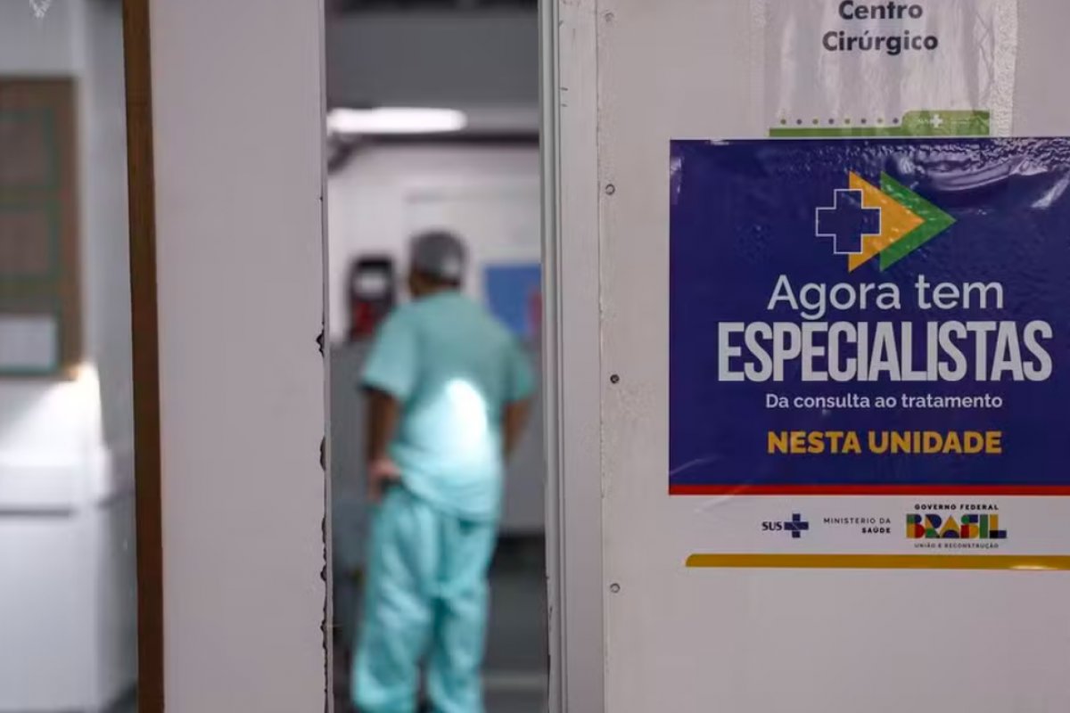Planos de saúde vão atender pacientes do SUS gratuitamente em novo programa do governo