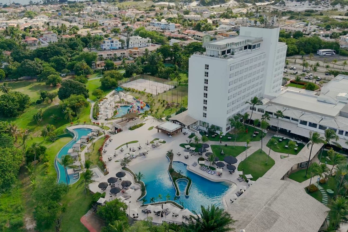 Hotel Deville Prime Salvador celebra o Dia dos Pais com almoço especial! 