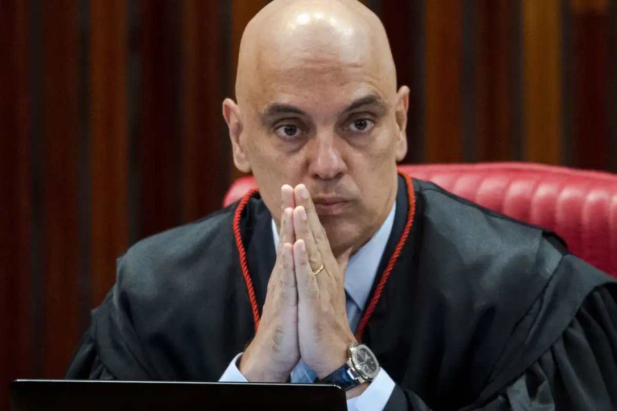 Moraes teria violado LGPD em apuração sobre trama golpista, aponta denúncia de organização americana