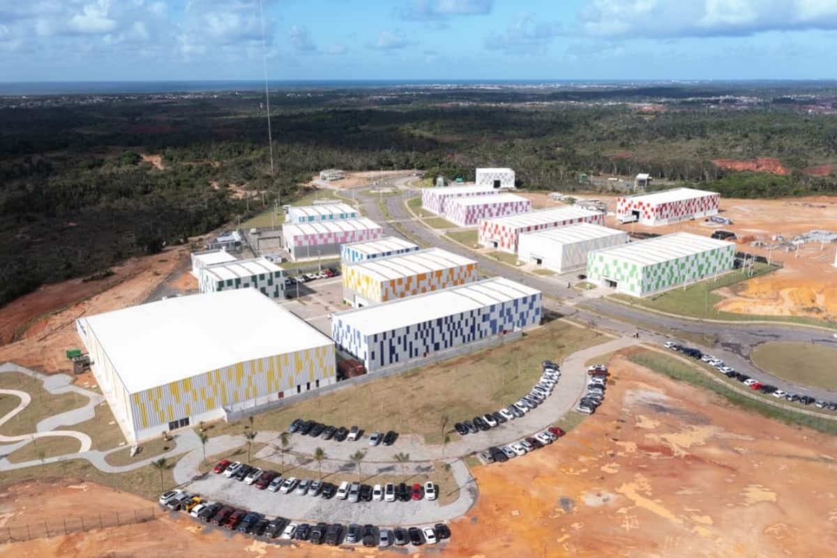 Após fechar fábrica em Camaçari, Ford é condenada a pagar R$ 30 milhões por danos morais coletivos