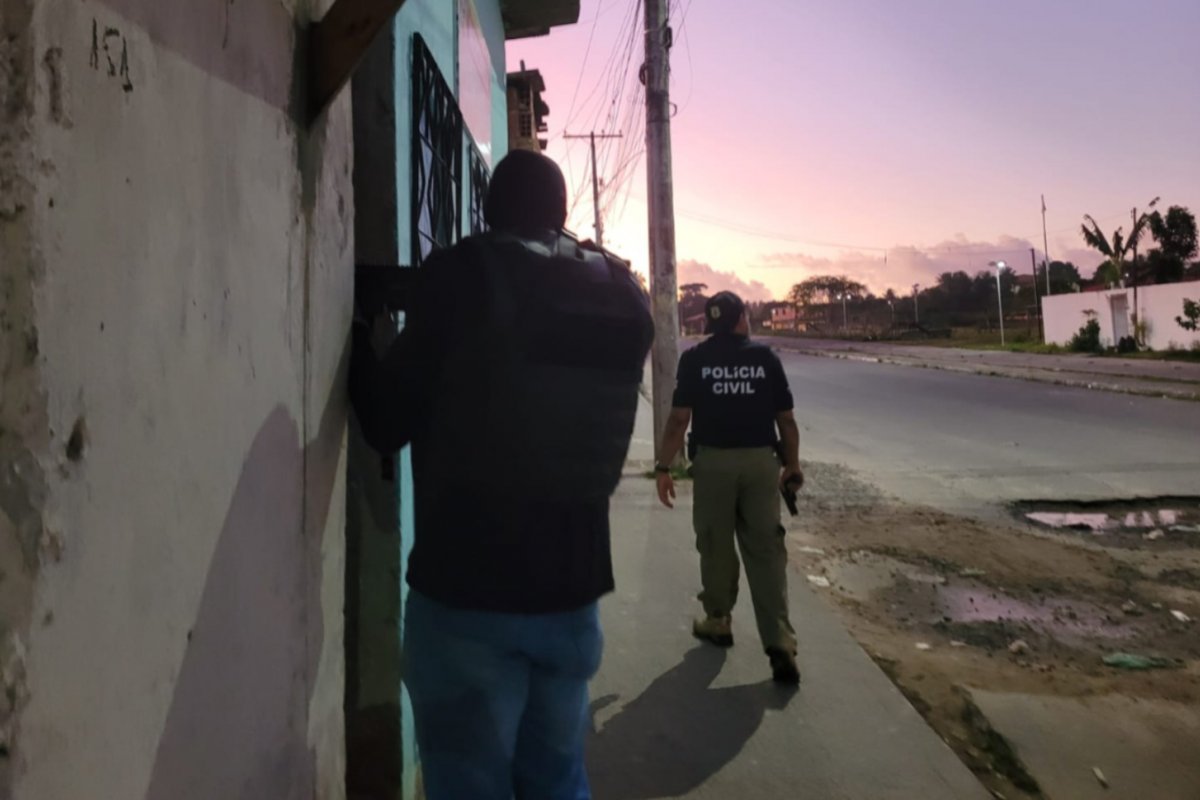 Polícia Civil prende suspeitos de homicídio em Irecê