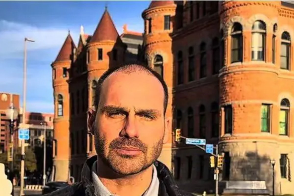 Hugo Motta não permitirá que Eduardo Bolsonaro siga com mandato à distância