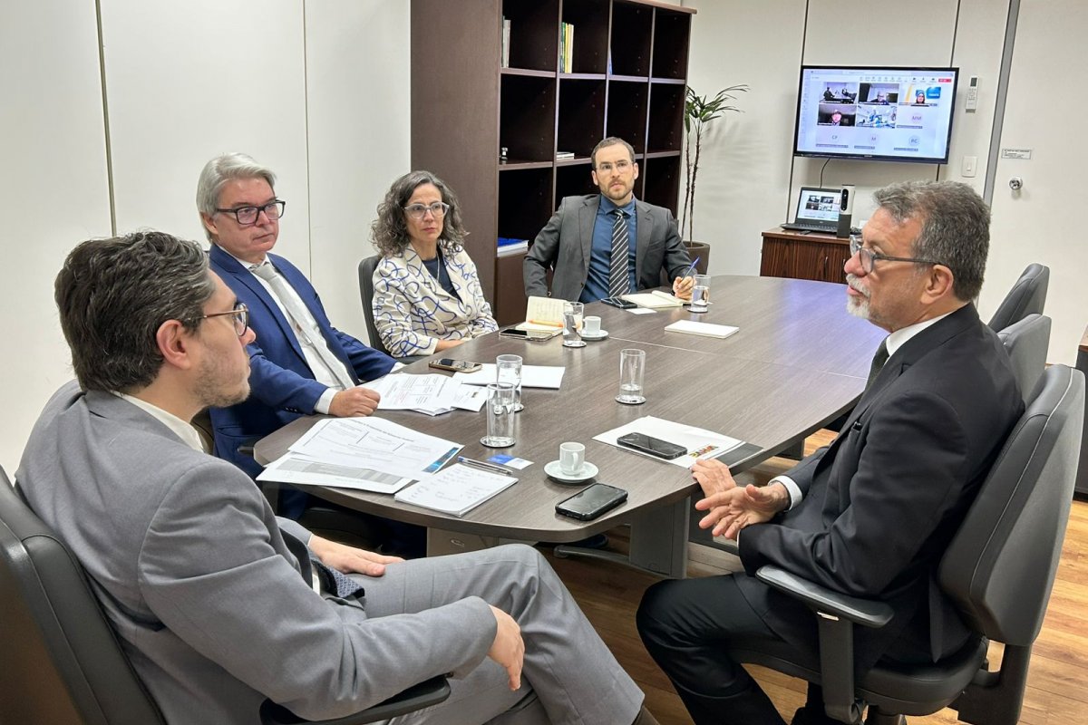 Propostas para minimizar impactos do tarifaço são apresentadas pelo Governo da Bahia e Fieb; confira