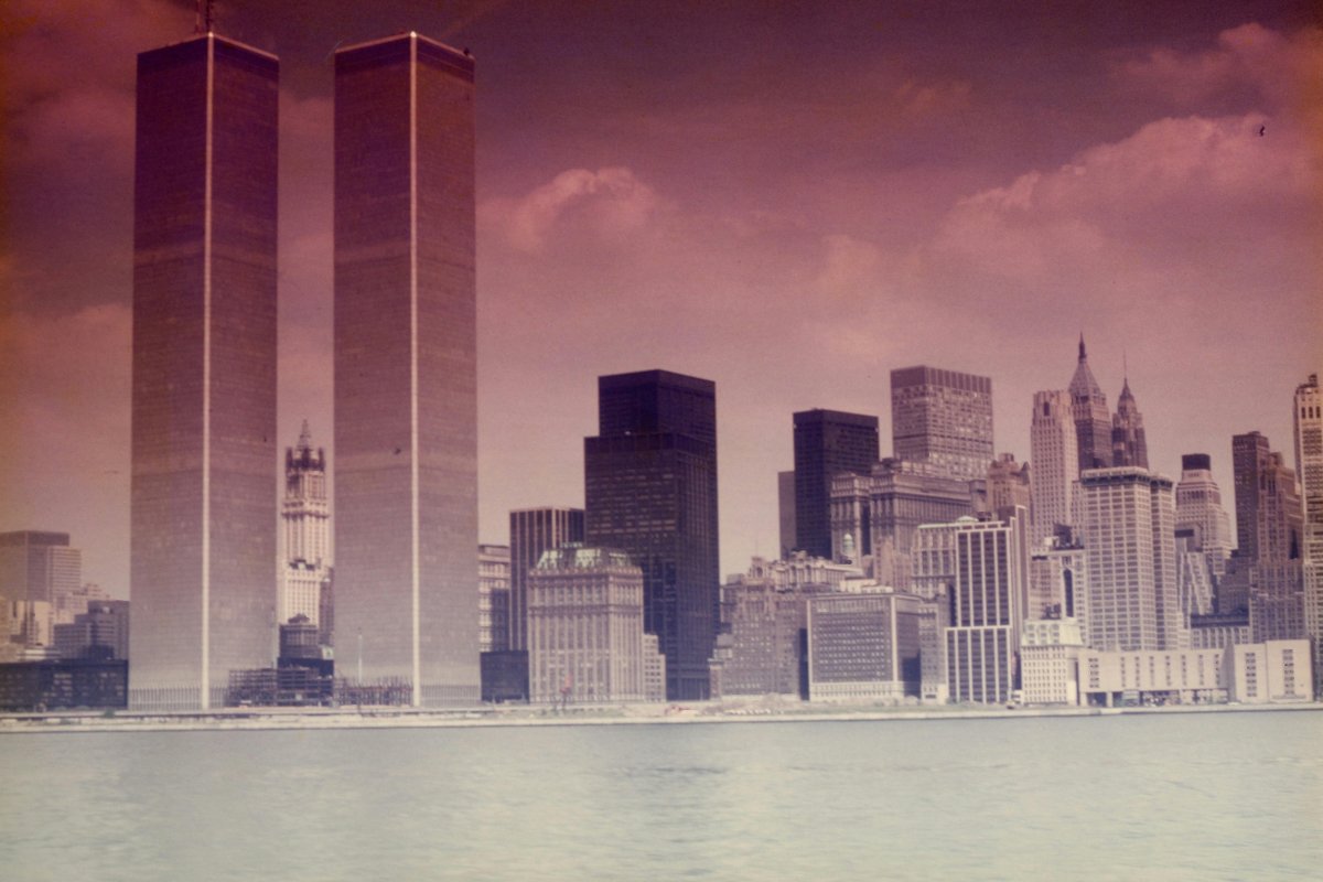 Legistas identificam mais três vítimas do 11 de Setembro quase 24 anos após atentado