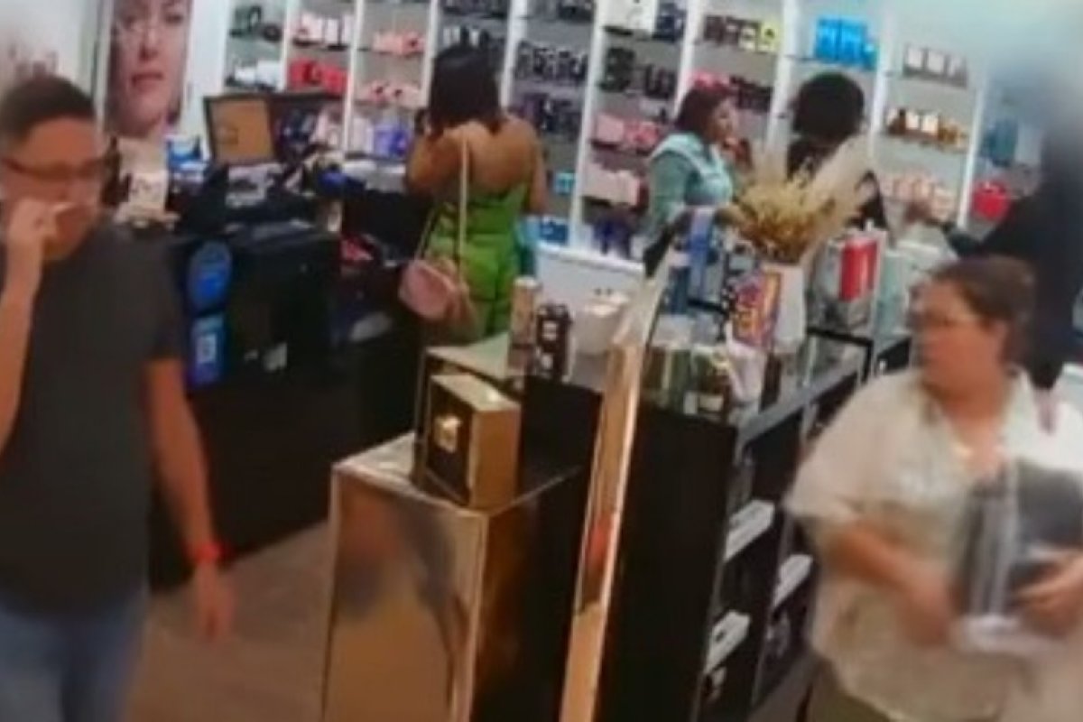 Grupo especializado em furtos de luxo em shoppings é preso em Salvador após prejuízo de R$ 100 mil único dia; crimes foram cometidos em 5 estados do Nordeste