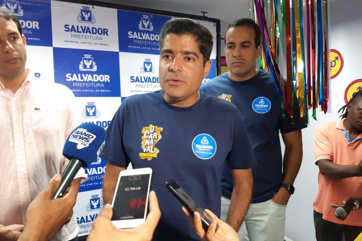 ACM Neto fala sobre ações de saúde durante o Carnaval