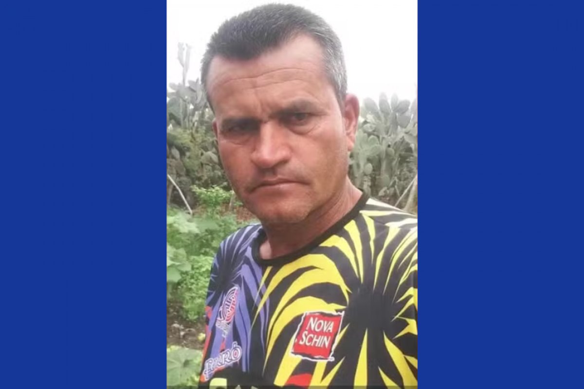 Homem morre esmagado com trator após capotar em Riachão do Jacuípe
