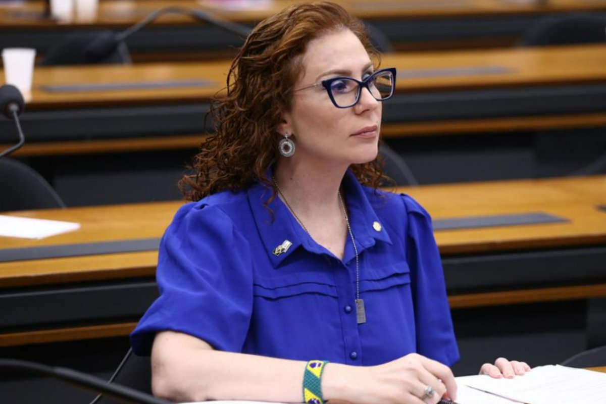 STF retoma julgamento de ação penal contra Carla Zambelli por perseguição armada