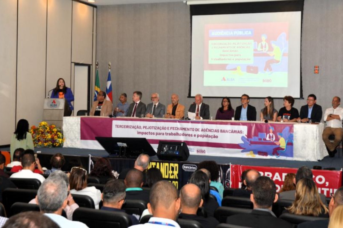 AL-BA realiza audiência pública para debater impactos da pejotização e fechamento de agências bancárias