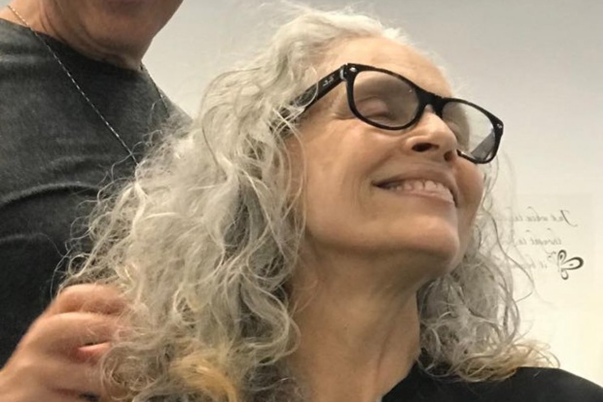 Sonia Braga será a jormalista Miriam Leitão em filme assinado por Bruno Barreto!
