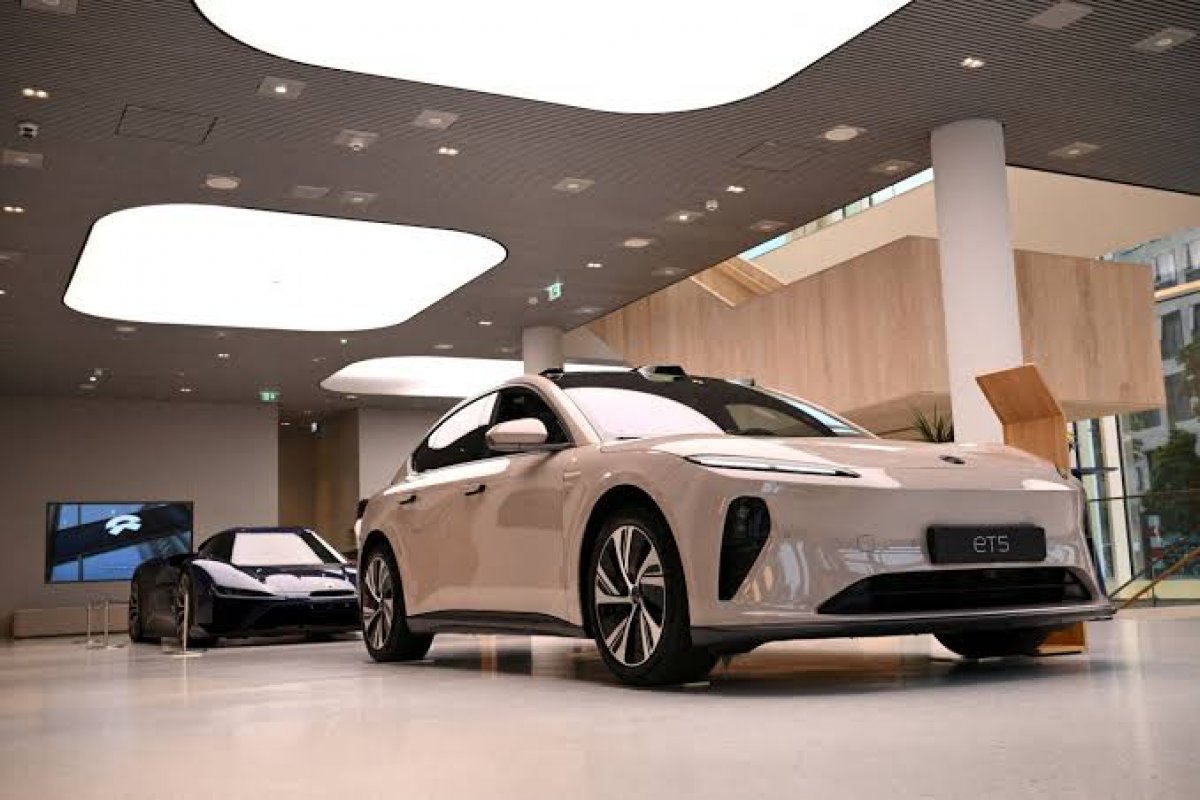 Vendas de carros elétricos cresceram 27% no primeiro semestre do ano 