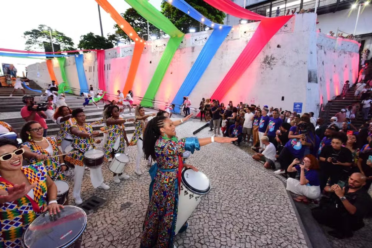 Escolas oferecem 600 vagas para cursos gratuitos de formação artística em Salvador; confira