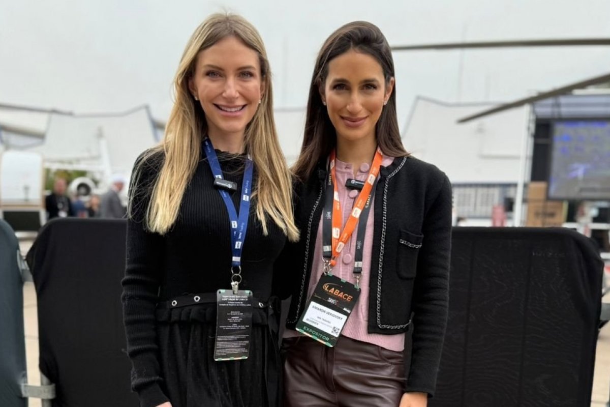  As executivas Livia Verjovsky e Amanda Verjovsky estiveram preseça na 20ª edição da LABACE (Latin American Business Aviation Conference & Exhibition! 
