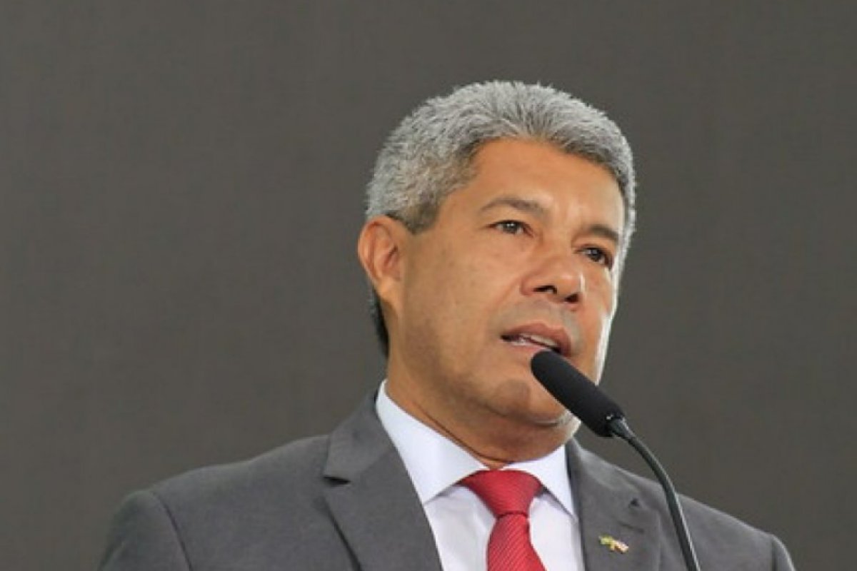 "Não temos conversado sobre eleições”, diz Jerônimo Rodrigues sobre aliança com Zé Ronaldo