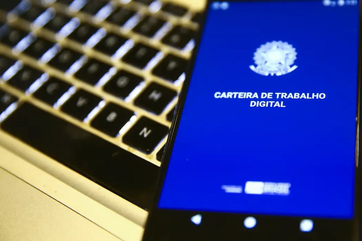 SineBahia oferece vagas de emprego nesta quarta-feira (20)