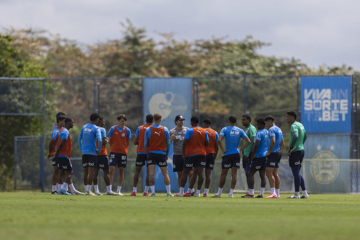 Bahia recebe o Ceará em busca de uma vaga na final do Nordestão; veja provável escalação