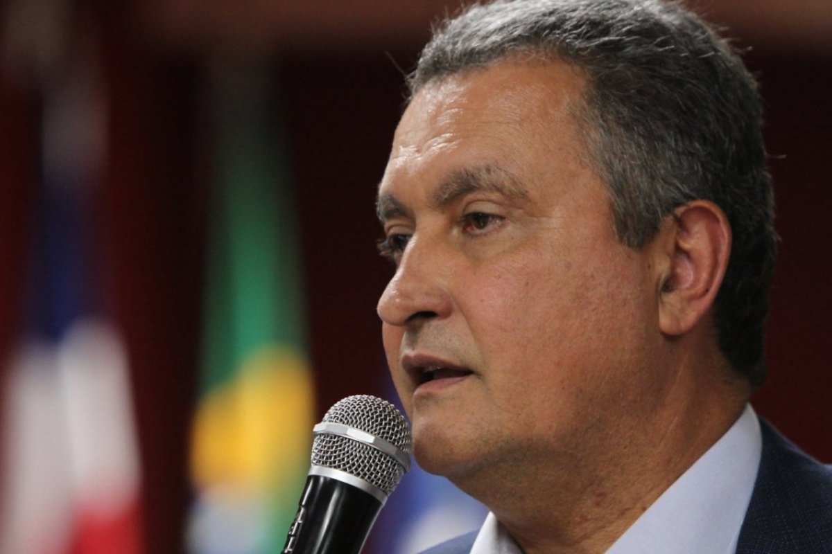 Rui Costa afirma que vídeo de suposto corpo do miliciano é falso