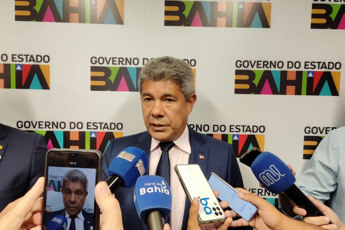 Sem detalhar motivo, Jerônimo pede que ALBA retire projeto de reajuste de servidores estaduais