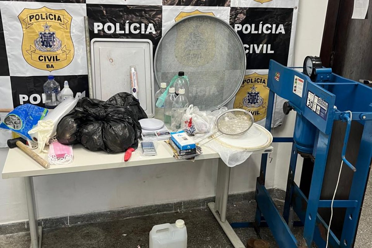 Polícia Civil fecha laboratório de drogas em Camaçari