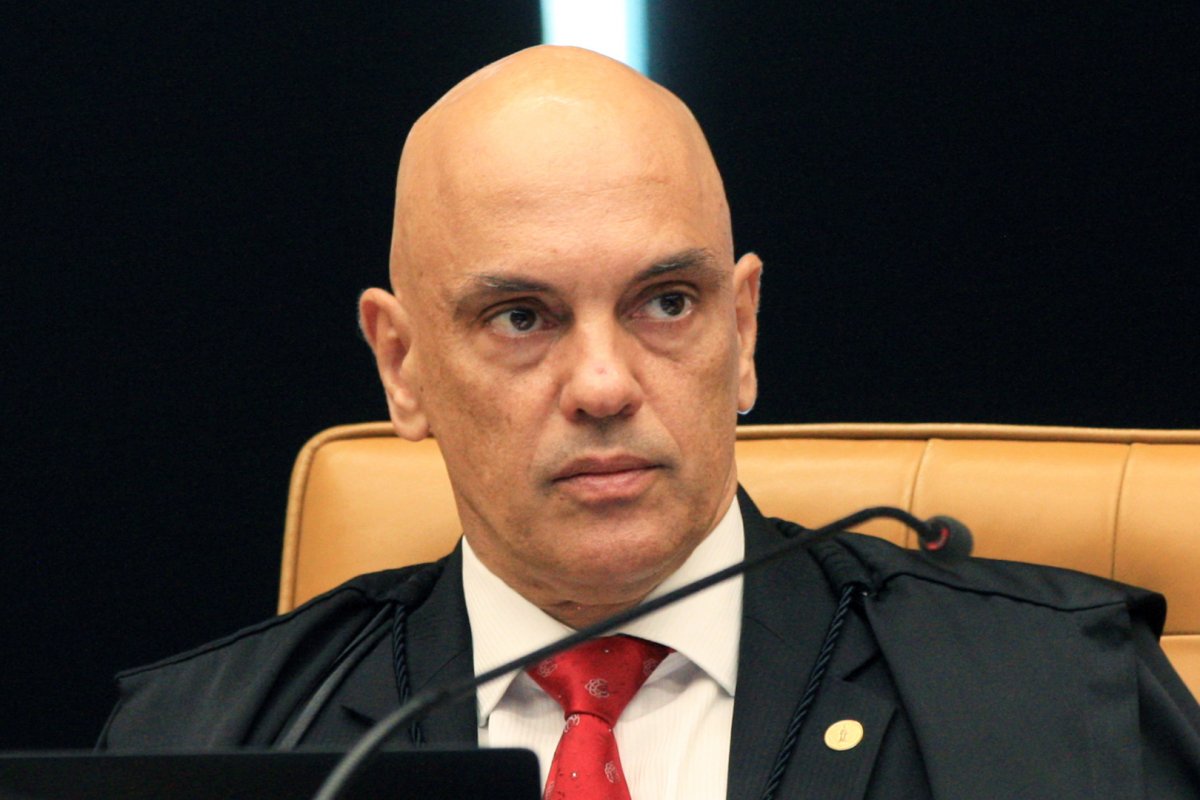 Moraes pode não conseguir emitir cartão 100% brasileiro devido às sanções dos EUA