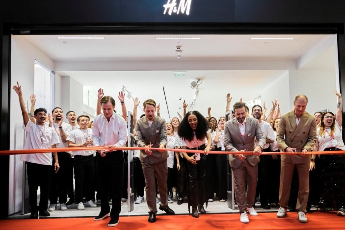 H&M estreia no Brasil com loja física e online!