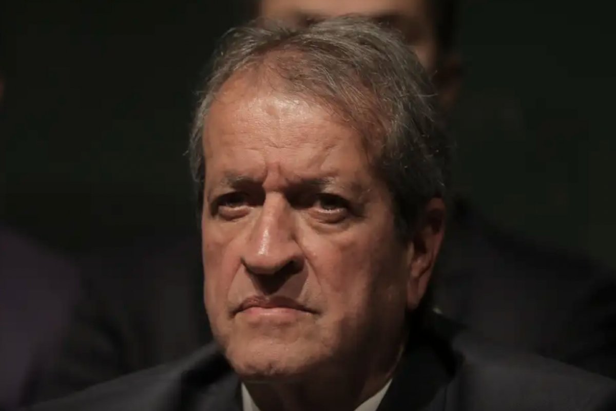 "O que comparei foi o processo de mitificação", afirma Costa Neto ao falar de Bolsonaro e Che Guevara