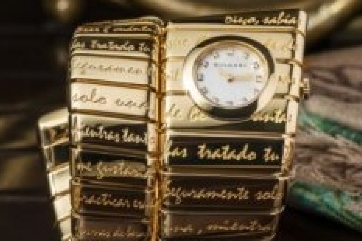 Bvlgari lança coleção de relógios em homenagem a Frida Kahlo e Diego Rivera! 