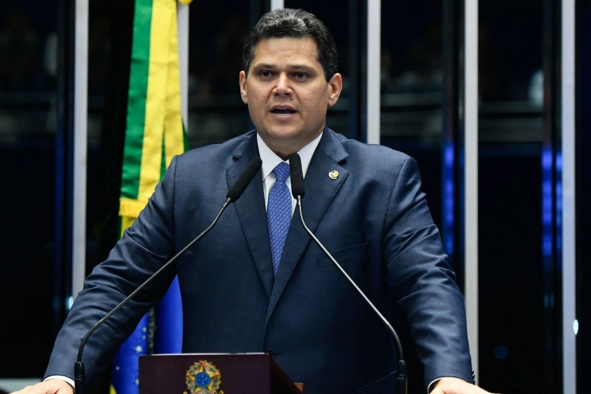 Senado vota nesta quarta (27) projeto que cria regras nas redes sociais contra adultização', diz Alcolumbre