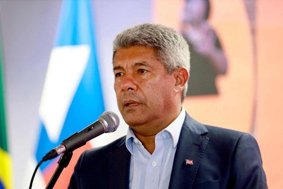 Jerônimo Rodrigues envia novo projeto de lei com reajustes salariais para servidores; segundo a gestão estadual, os ajustes atingem especificamente as carreiras do grupo fisco