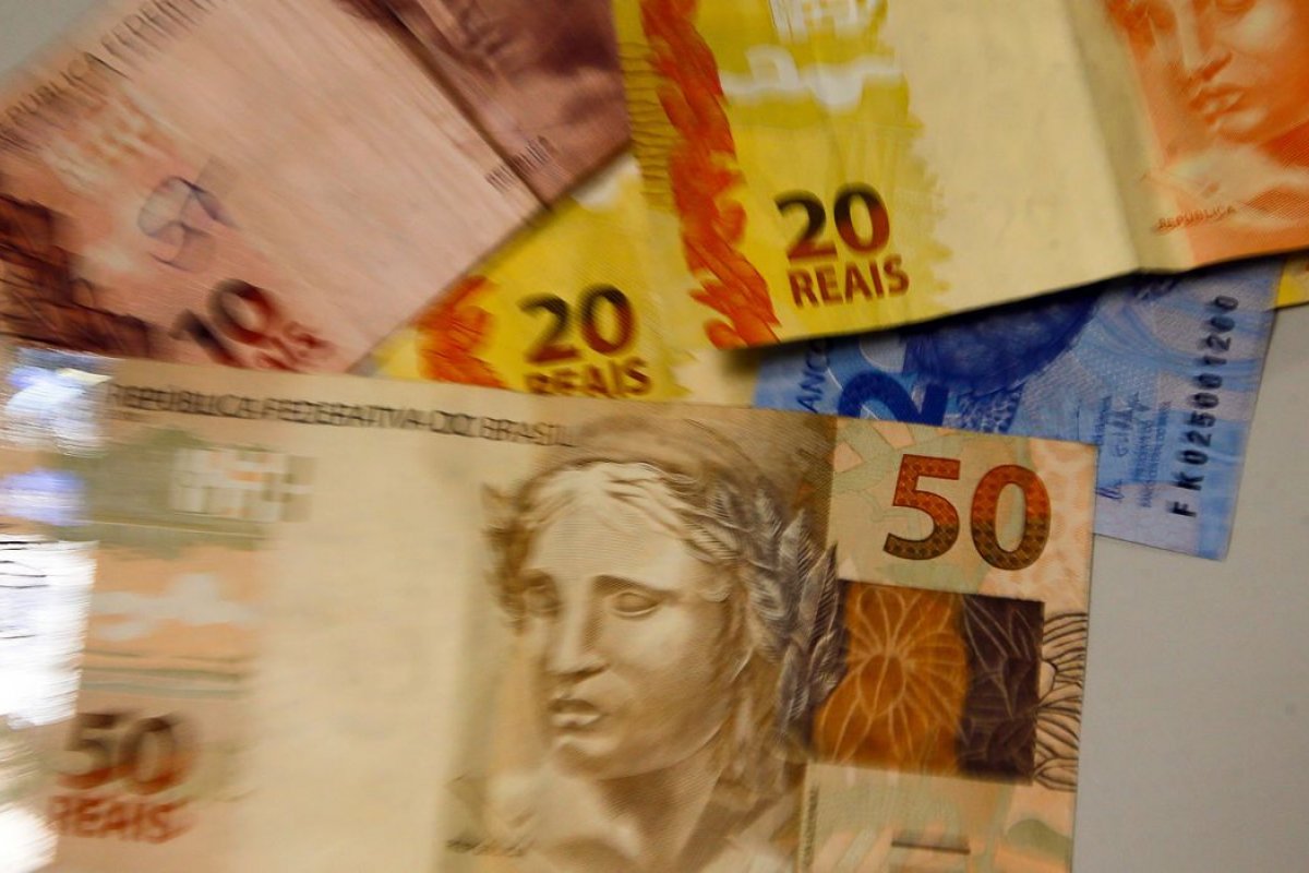 Arrecadação de impostos de R$ 174,9 bi é recorde para mês de janeiro