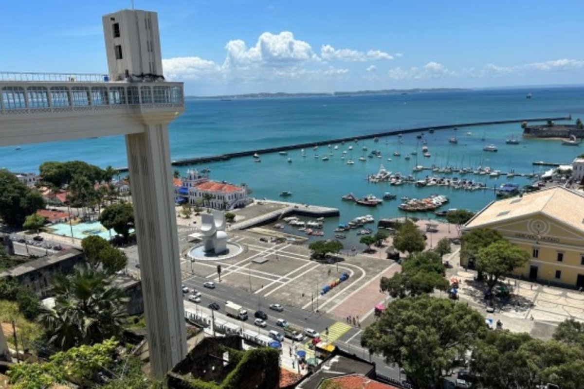 Salvador tem maior queda populacional entre capitais do país, aponta IBGE