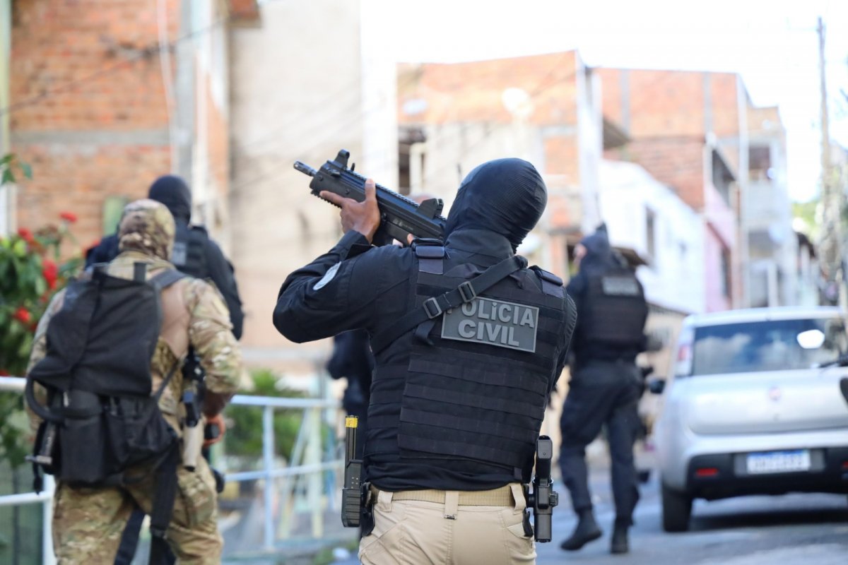 Polícia Civil realiza operação contra organização criminosa com atuação interestadual