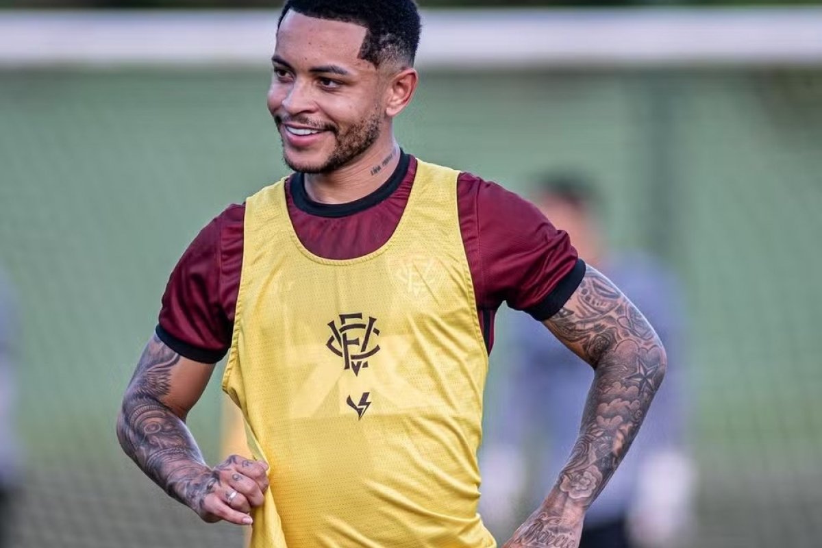 Para espantar má-fase, Vitória recebe Atlético-MG no Barradão