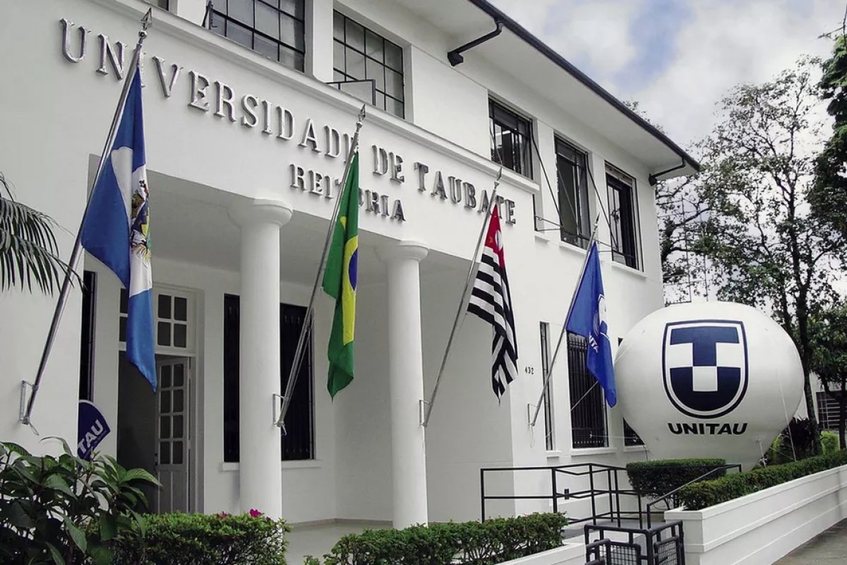 STF suspende novas matrículas de alunos em faculdade municipal que atue fora da cidade sede