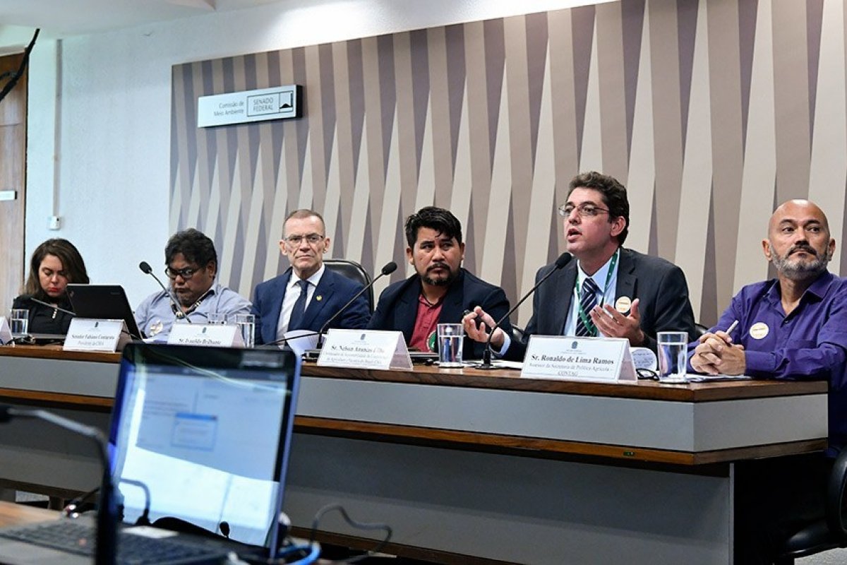 Índios, agricultores e ambientalistas defendem pagamento por serviços ambientais