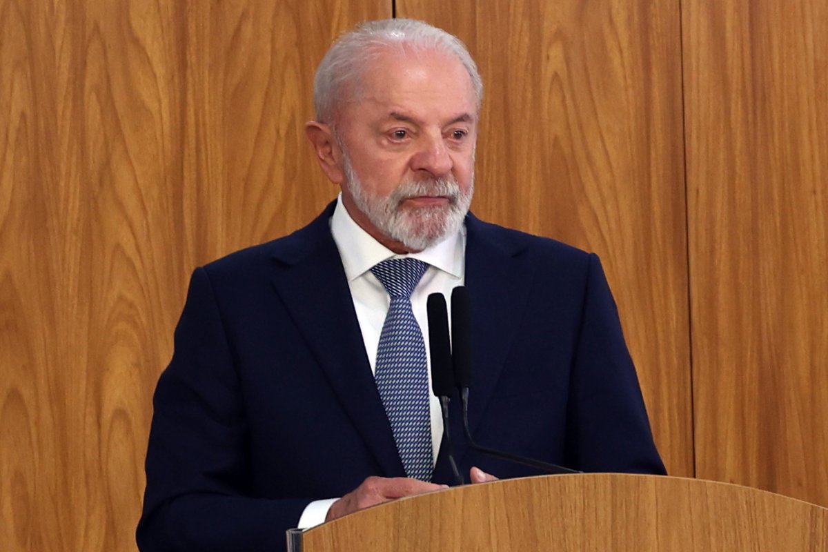 Lula compara julgamento da trama golpista com o da Lava Jato e dispara: "Não fiquei chorando"