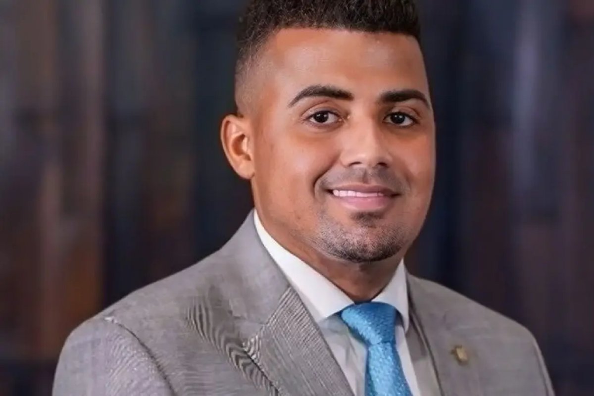 Deputado estadual do Rio é alvo de operação por negociar armas com o Comando Vermelho