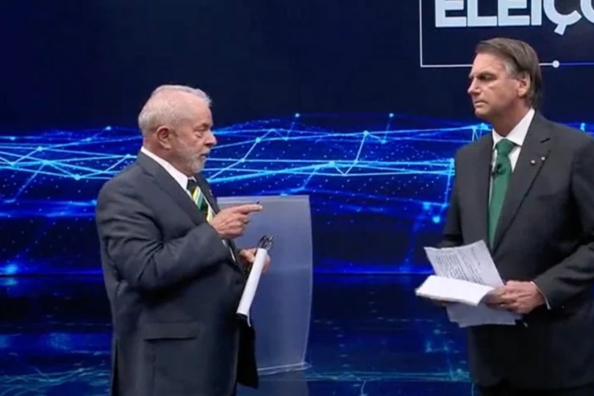Entenda por que Bolsonaro é julgado no STF e Lula foi julgado na 1ª instância em 2017