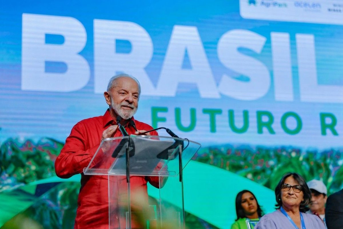 Lula alerta para risco de anistia e pede mobilização popular