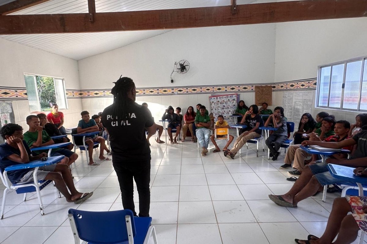 Delegacia de Crimes Raciais promove ações em aldeias Pataxó, no extremo sul da Bahia; área é marcada por conflitos de terra