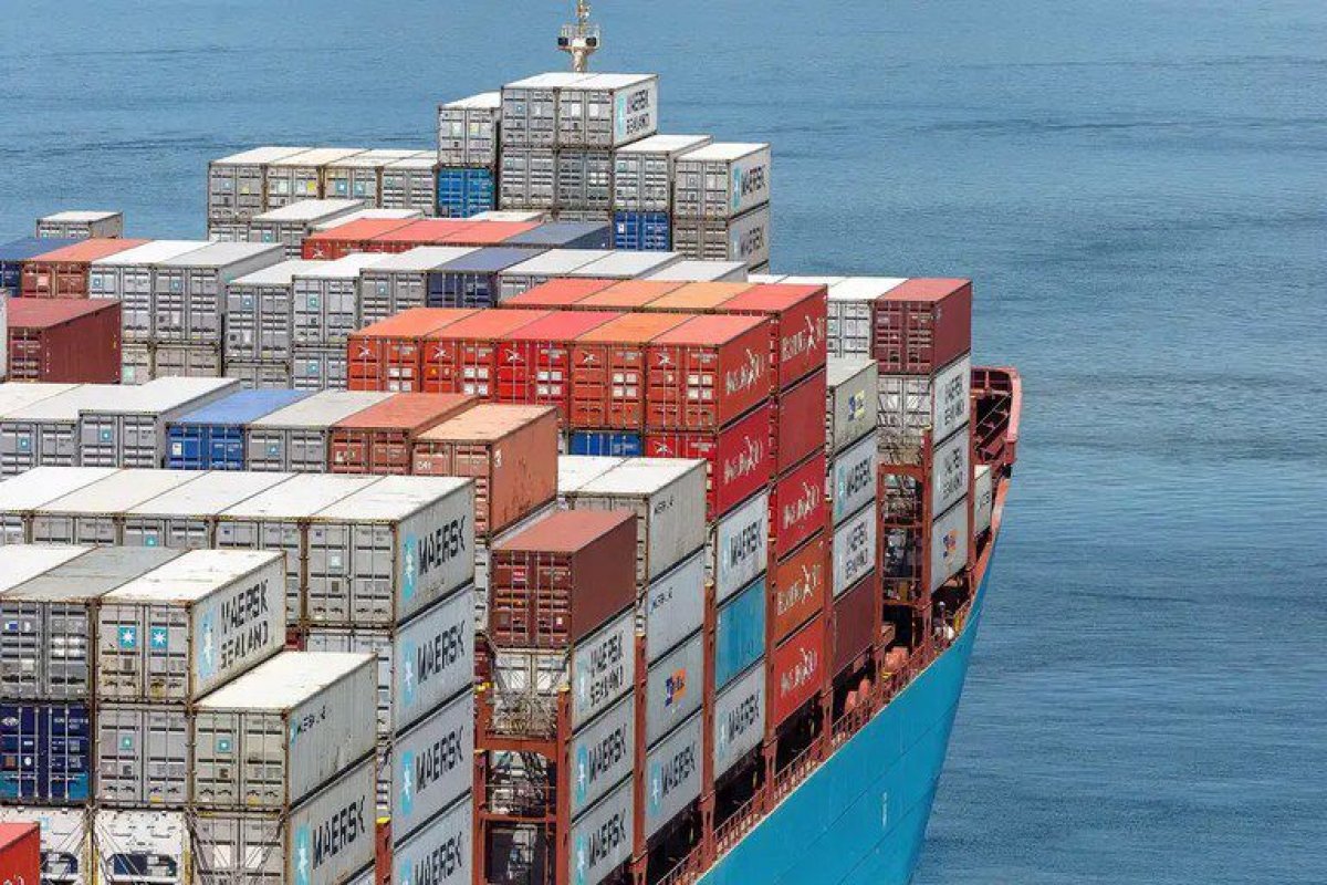 Brasil tem superávit de US$ 6,1 bilhões na balança comercial em agosto, apesar do tarifaço