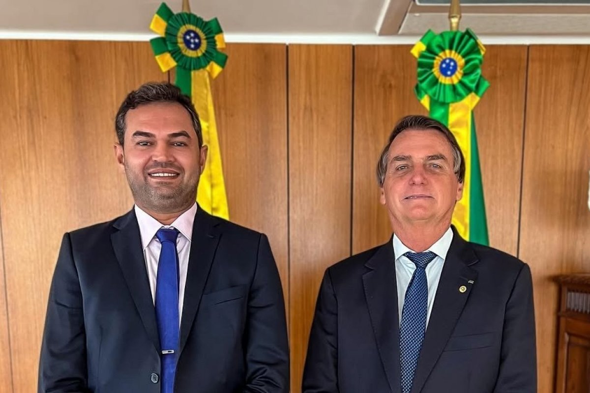 Bolsonaro pede ao STF visita regular de aliado para apoio em cuidados de saúde