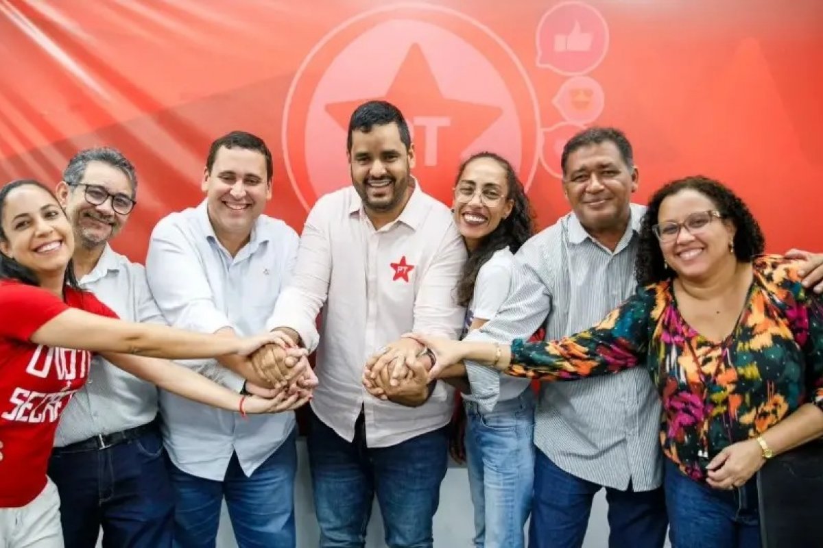 Tássio Brito toma posse como presidente do PT Bahia neste sábado (6)
