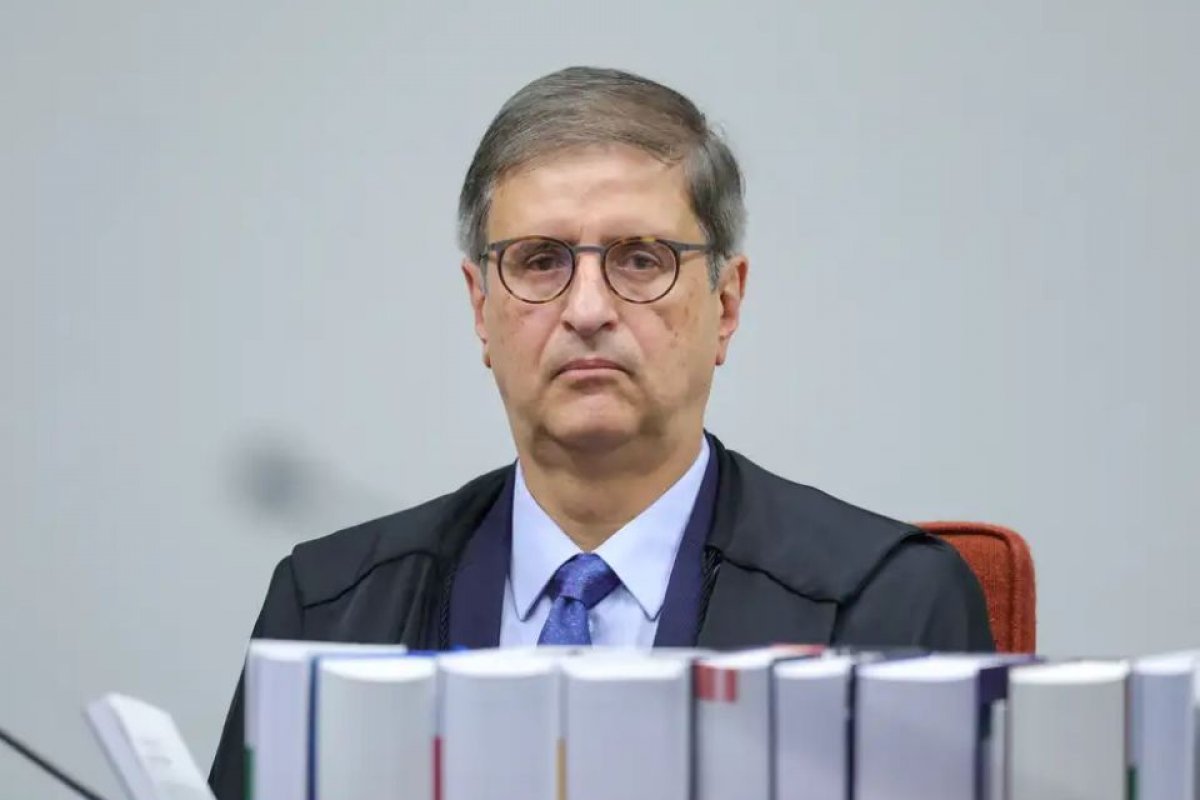Gonet volta a zona de conforto em julgamento de Bolsonaro após gafes em depoimentos
