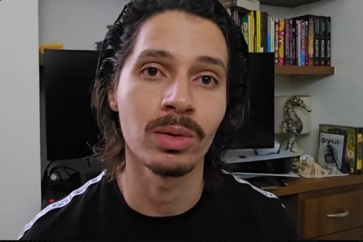 Quem é o youtuber expulso da UNB por gravar aulas e por que foi condenado