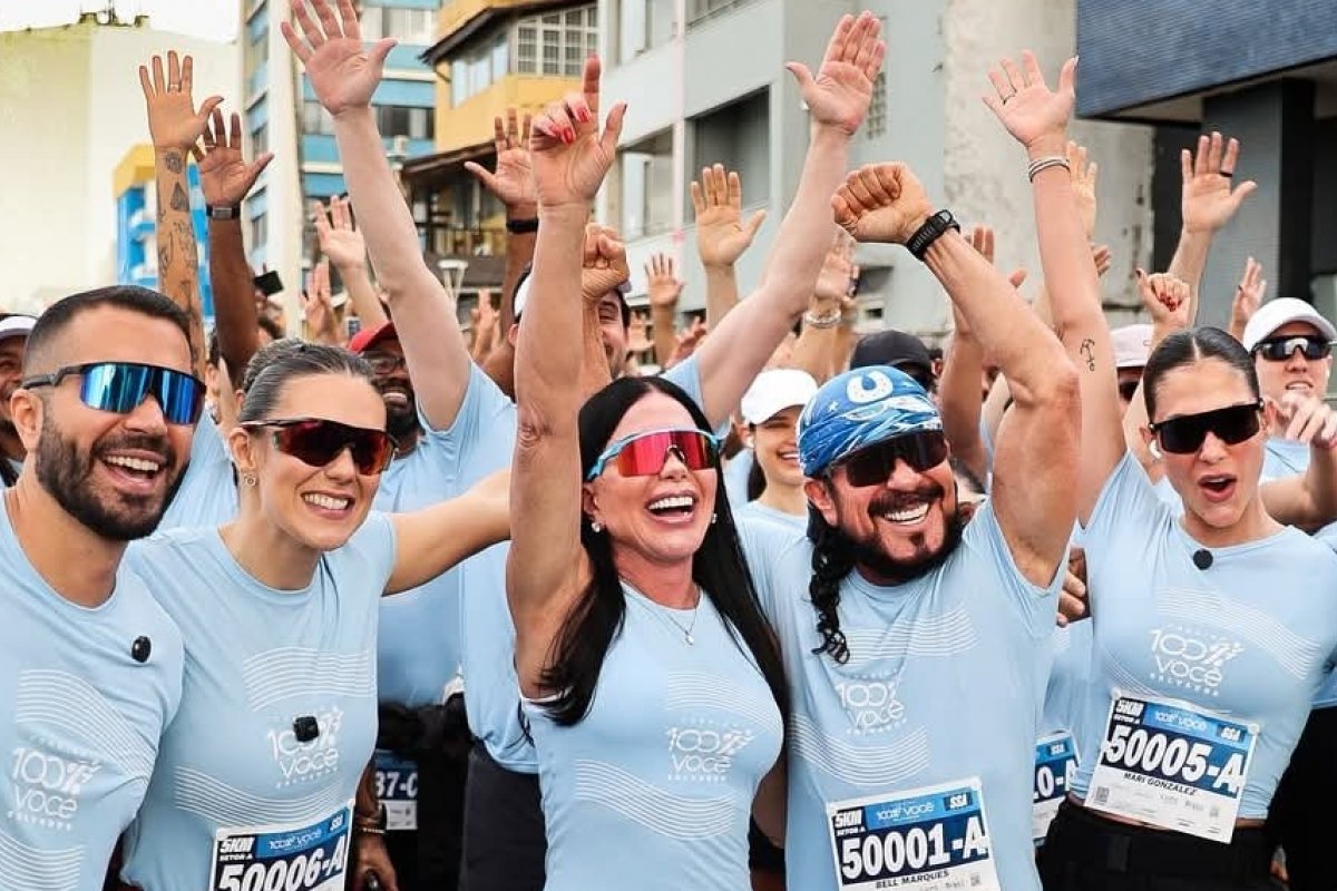 Bell Marques celebra seu aniversário com evento no Farol da Barra!