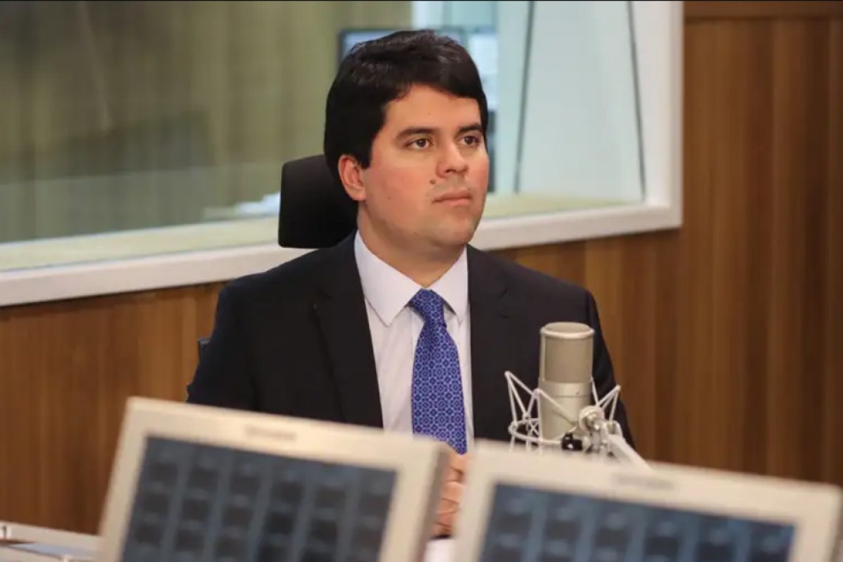 Ministro André Fufuca não comparece à reunião com Gleisi Hoffmann