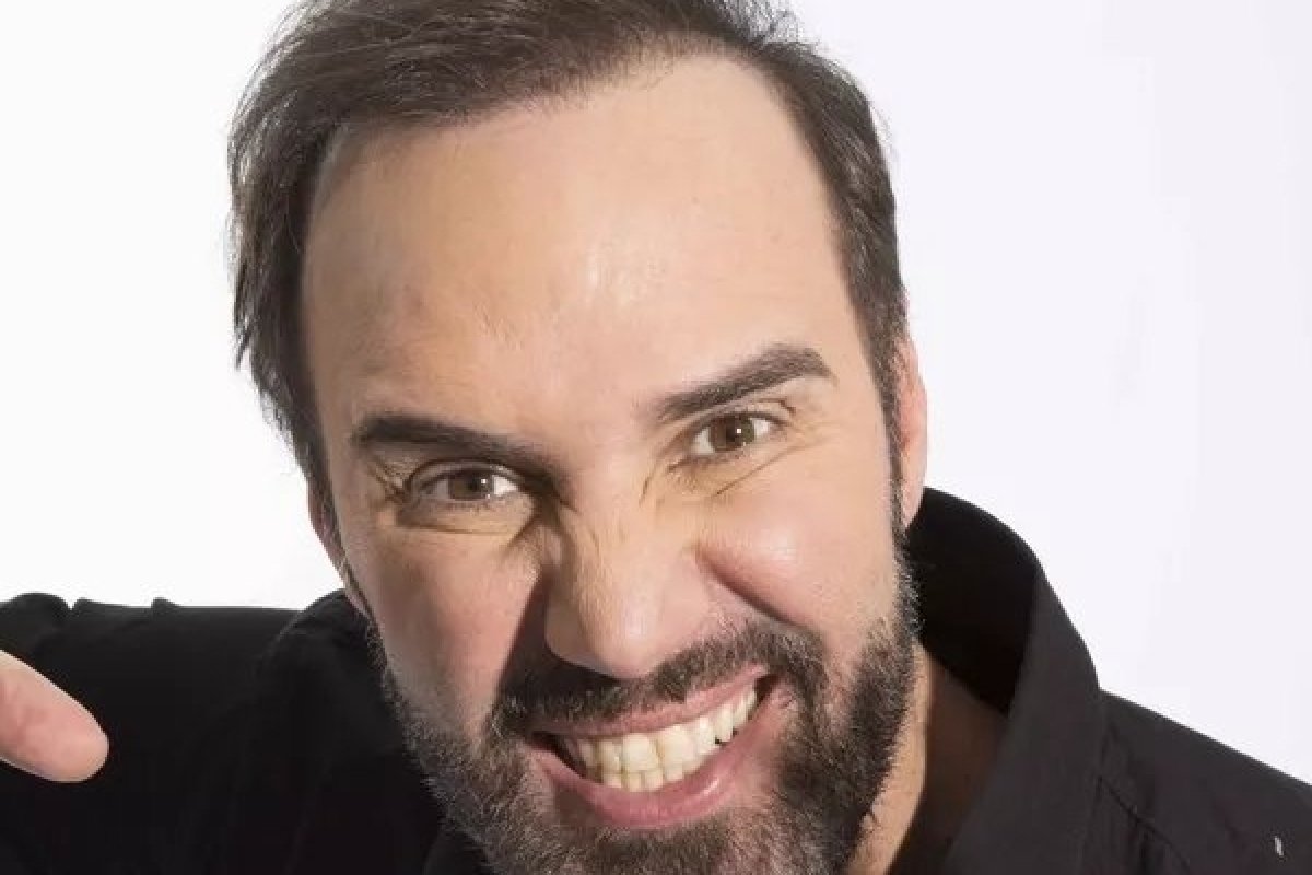 Diogo Portugal lança primeiro livro com textos originais de stand-up comedy! 